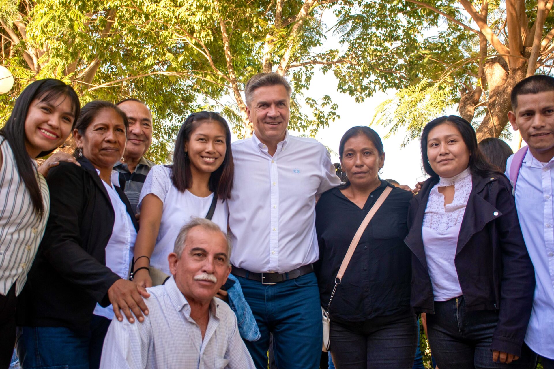 Refuerzan la Red Sanitaria con la Entrega de una Ambulancia en Las Palmas