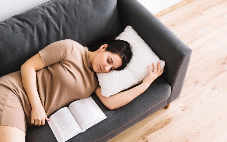 El secreto de la siesta perfecta: duración y horario para un descanso reparador.
