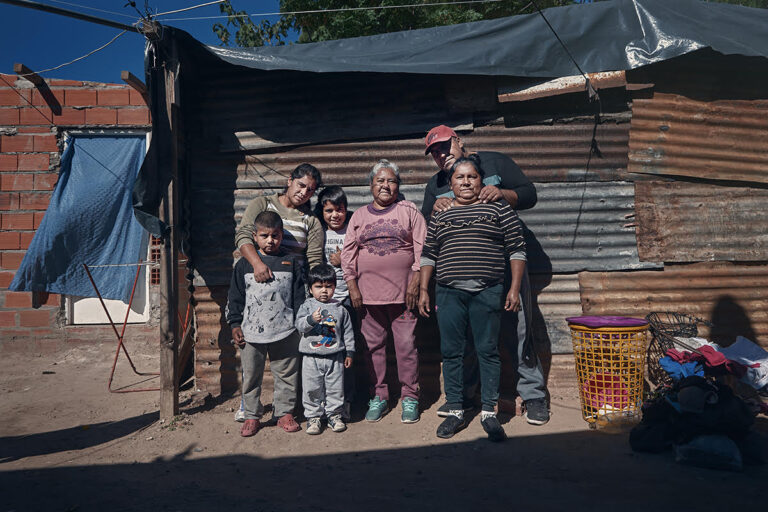 Pobreza en Argentina: 38,1% de la población afectada según el INDEC