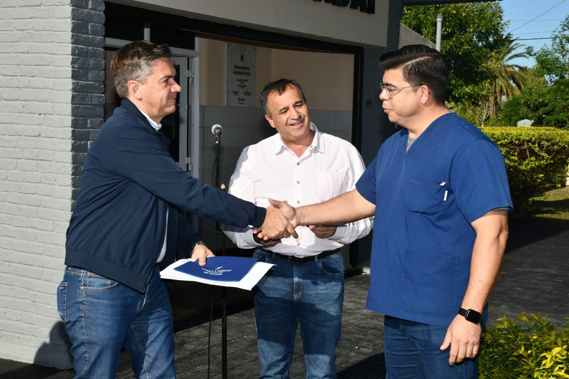 Charadai recibe nueva ambulancia para fortalecer la red de salud provincial