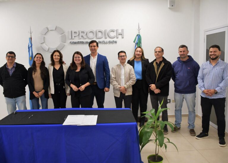 IPRODICH y sector privado se unen para financiar proyectos de inclusión para personas con discapacidad