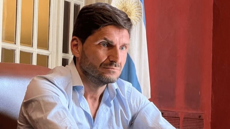 Amplia Victoria de Pullaro en Santa Fe Desata Celebración en la UCR y el PRO