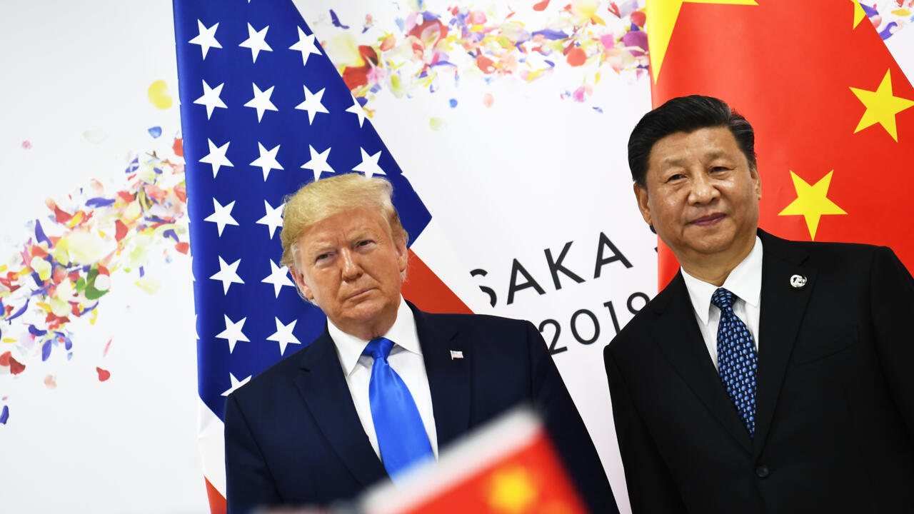 La Escalada de Trump con China: Riesgos Económicos y Tensiones Globales