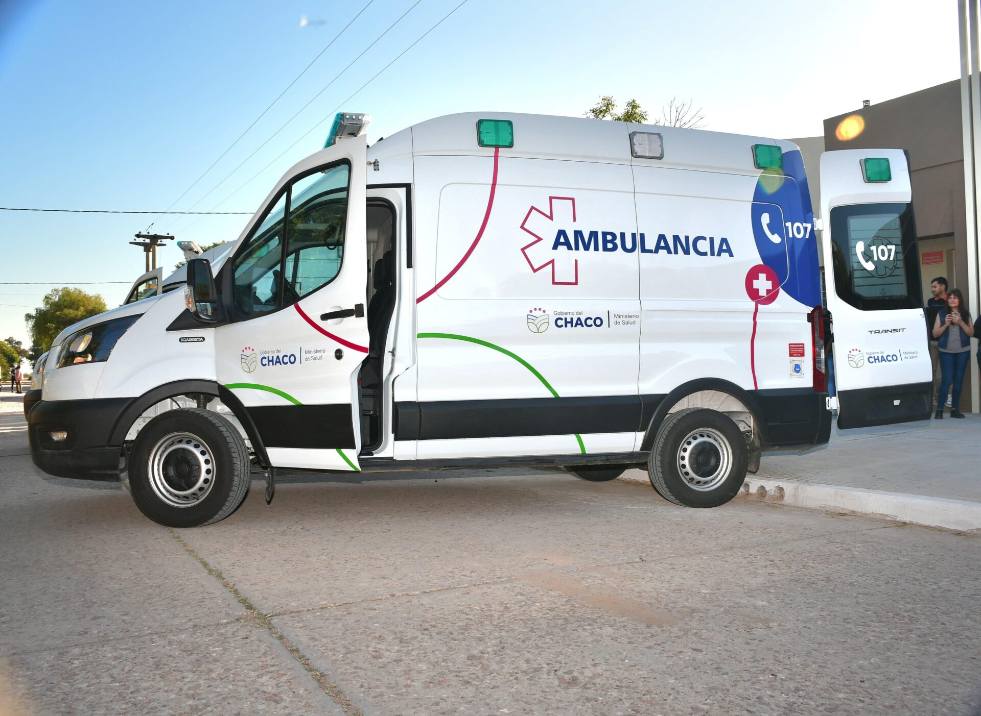 Zdero Inaugura Refacciones Integrales y Entrega Ambulancias para Fortalecer la Salud en San Bernardo