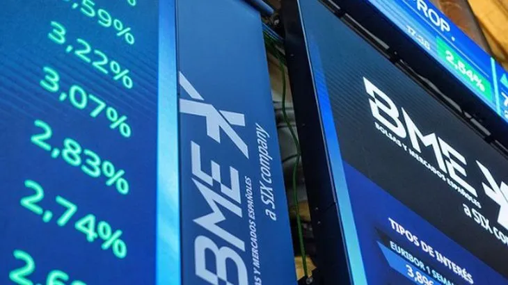 Tregua Comercial de Trump Impulsa Mercados Globales y Debilita el Dólar