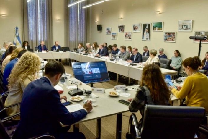 Chaco Impulsa la Alfabetización y la Inteligencia Artificial en el Consejo Federal de Educación