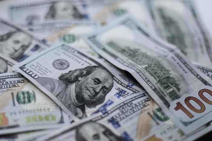 El BCRA Busca Dólares con Nuevas Emisiones de Bopreal y Segundo REPO con Bancos en una Jornada Financiera Volátil