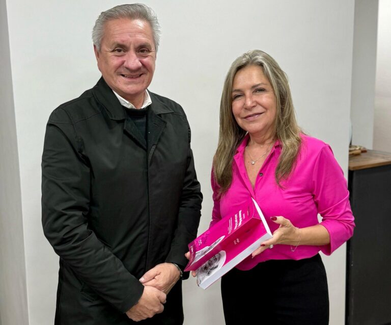 Feria internacional de arte A.362 quinta edición en Resistencia