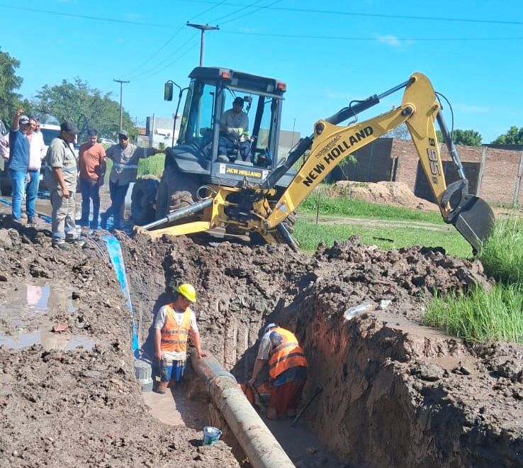 SAMEEP Realiza Reparaciones Clave y Restablece el Servicio de Agua en Varios Barrios de Resistencia