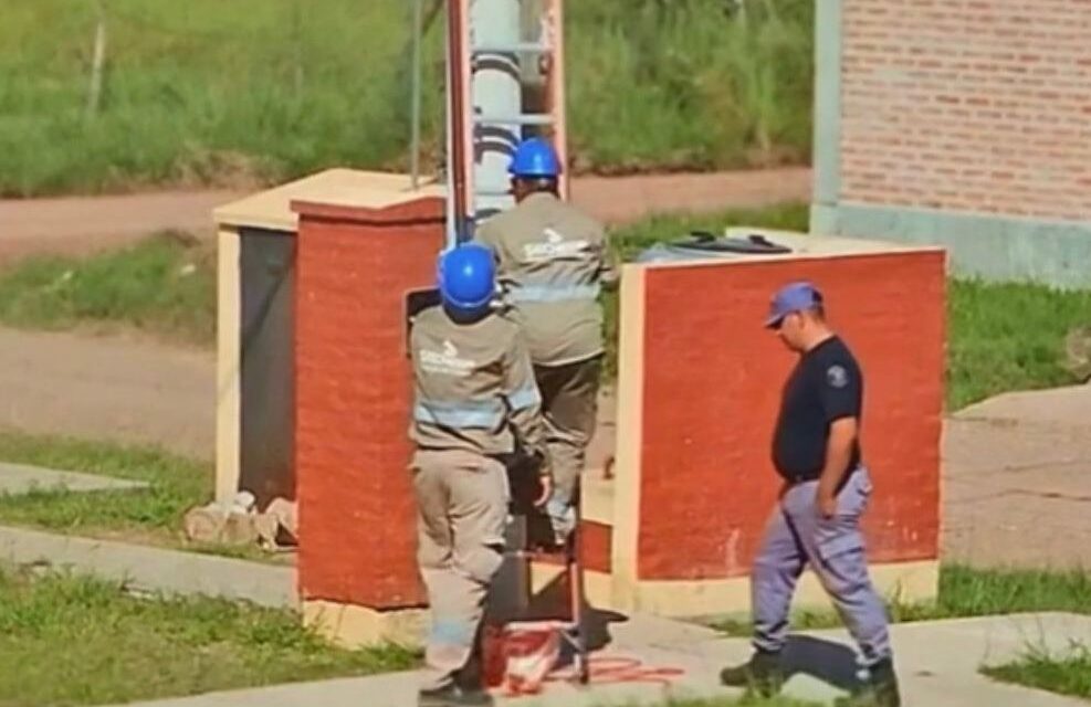 Mano dura contra el fraude: SECHEEP desmantela red de conexiones clandestinas en el barrio Altos de Urunday