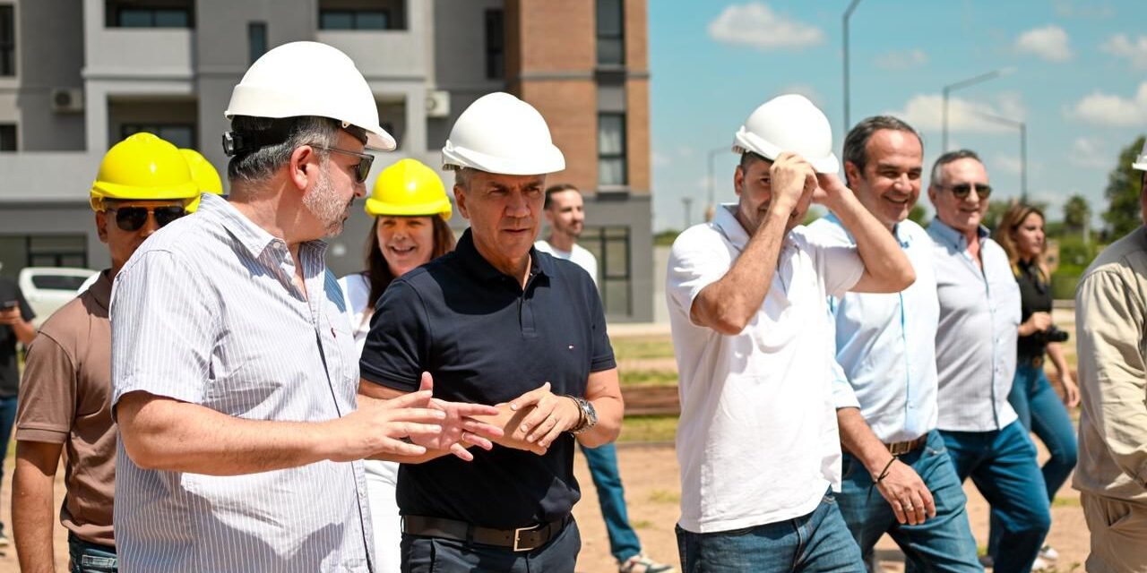 Sáenz Peña: Zdero supervisó el avance de nuevas torres de departamentos y ratificó el plan de diversificación habitacional