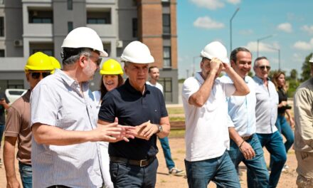 Sáenz Peña: Zdero supervisó el avance de nuevas torres de departamentos y ratificó el plan de diversificación habitacional