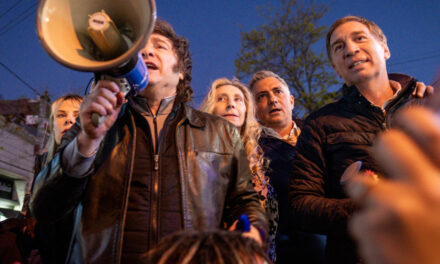 Milei en Mar del Plata: Entre el “Tour de la Gratitud” y la agenda militar con Washington