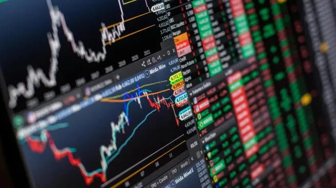 Mercados en alerta: La Argentina resiste el vendaval global con el Riesgo País en mínimos de 2018