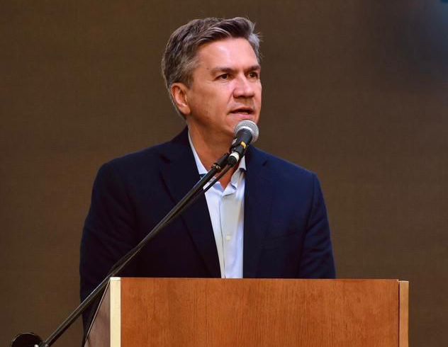 Zdero frena la escrituración del Lote 88 en Miraflores y denuncia irregularidades de la gestión anterior