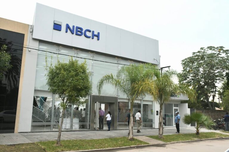 Salto de calidad en Las Breñas: Nuevo Banco del Chaco inaugura sede de vanguardia
