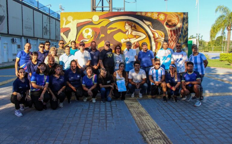 Malvinas, Memoria Viva: Emotivo homenaje a los héroes en el Jaime Zapata
