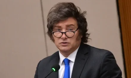 Encuesta Zuban Córdoba: La aprobación de Milei cae al 33% arrastrada por el ajuste económico