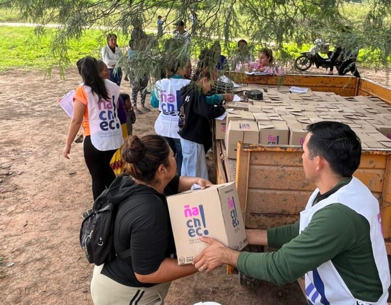 Emergencia por inundaciones en Pampa del Indio: el Gobierno provincial despliega un masivo operativo de contingencia sanitaria y alimentaria