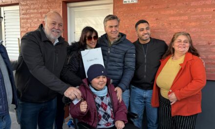 Fin a una larga postergación habitacional en Coronel Du Graty: Zdero entregó viviendas adjudicadas por sorteo público