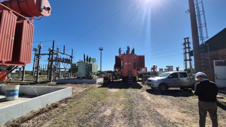 Inversión estratégica en El Impenetrable: Secheep duplica la potencia eléctrica de Castelli con un nuevo transformador de 30 MVA
