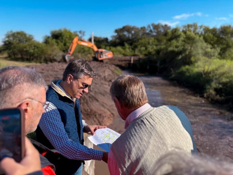 Escudo hidráulico en el Departamento Maipú: el Gobierno provincial ejecuta la readecuación del canal “Salto La Vieja” en Tres Isletas