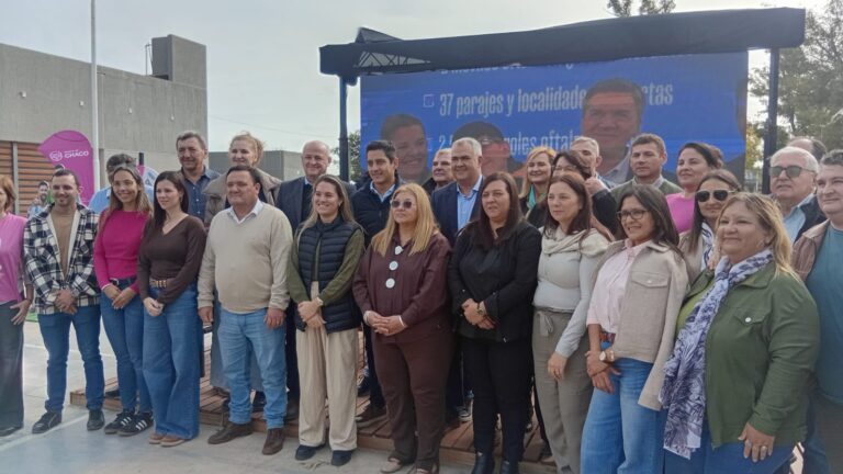 El Estado sobre rieles: el Tren 25 de Mayo inició en Hermoso Campo un megaoperativo de salud, trámites y cultura para el interior chaqueño