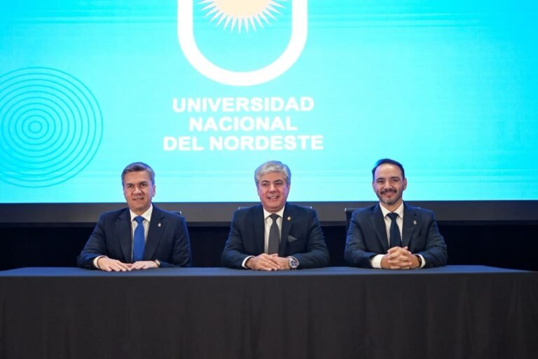 Zdero respaldó el inicio del segundo mandato de Larroza al frente de la UNNE: “Es una usina de conocimiento para la región”