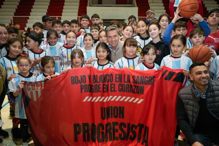 Histórica inversión en Villa Ángela: Zdero anunció la refacción y ampliación del Club Unión Progresista de cara a su centenario