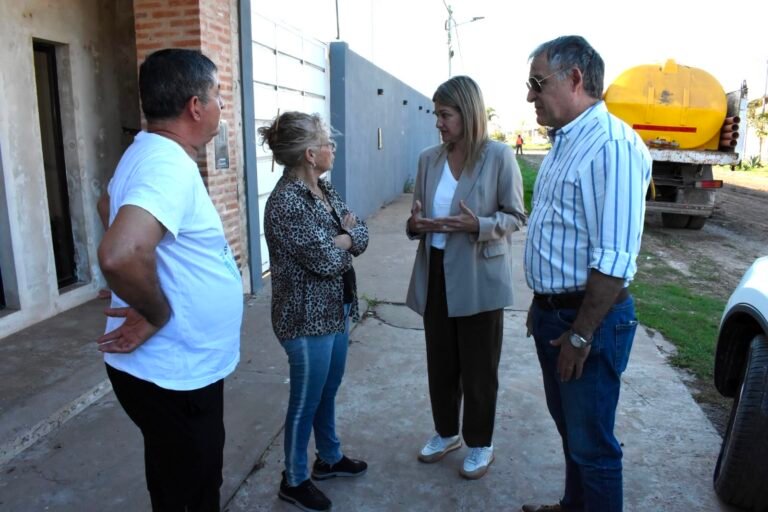Avanza la recuperación de la zona sur de Resistencia: obras integrales de enripiado en el barrio Las Palmeras