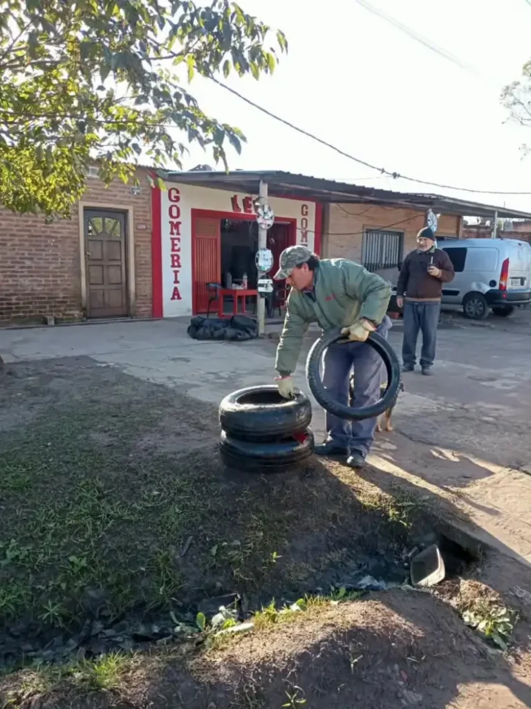 Fontana despliega un operativo integral de saneamiento ambiental y salud en barrios vulnerables