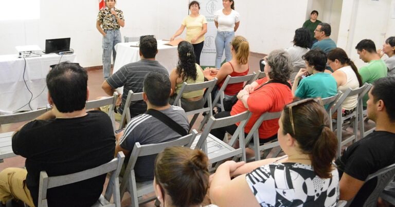 Emprendedores del Gran Resistencia participan en capacitaciones gratuitas de comercio electrónico y digitalización